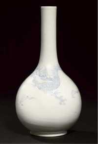 Kangxi A white glazed bottle vase